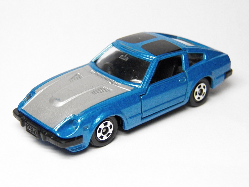 Illustration for article titled Monday Mail HAWL Tomica BlueStreak and Skyline 2000 Turbo GT-ES